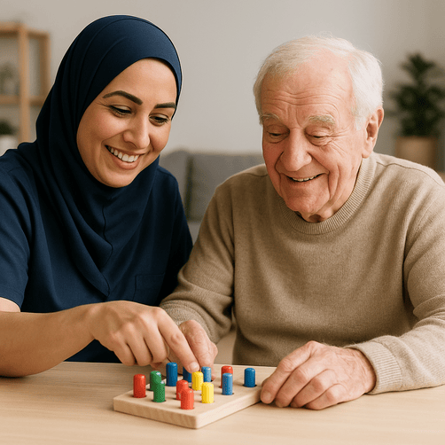 پرستار در حال مراقبت از سالمند مبتلا به آلزایمر در خانه سالمندان اقاقیا